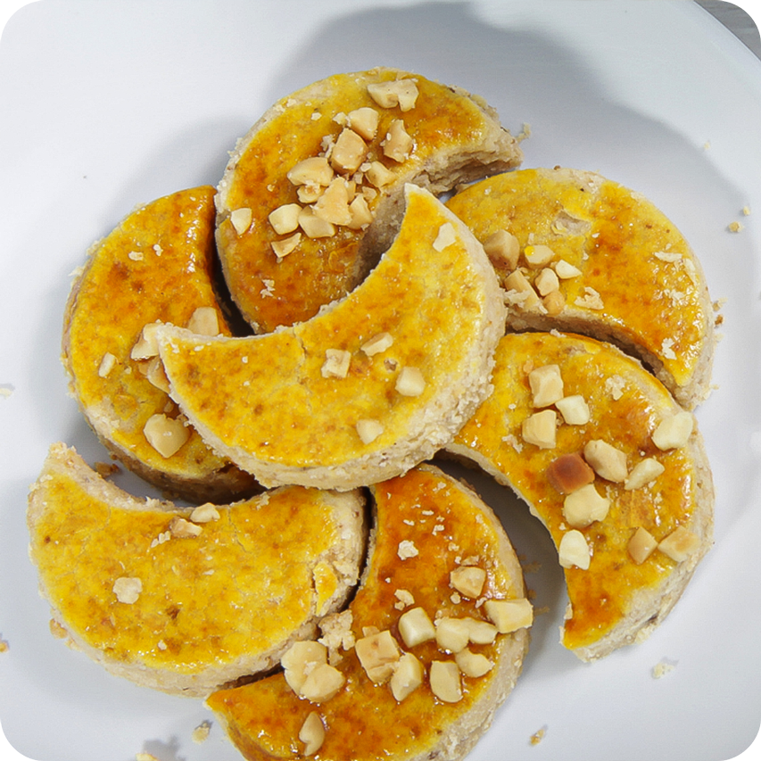 extruder machine with panner extruder machine with panner