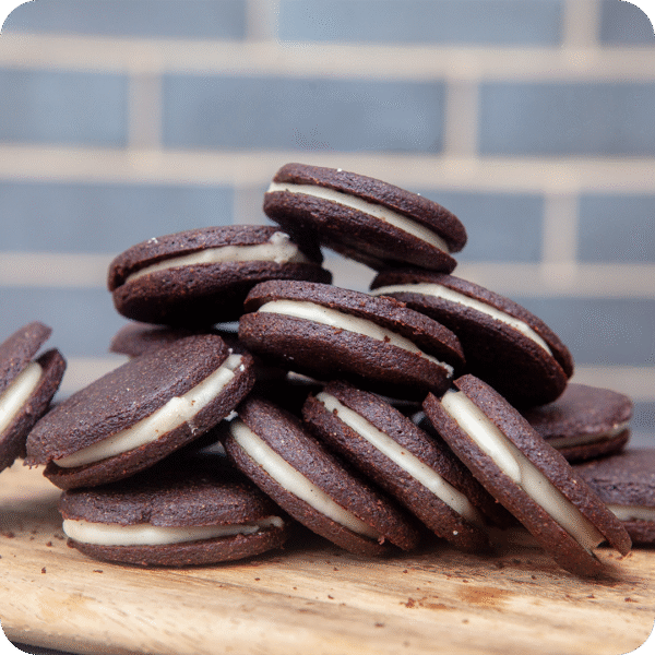 automatic cookies sandwich & packing machine